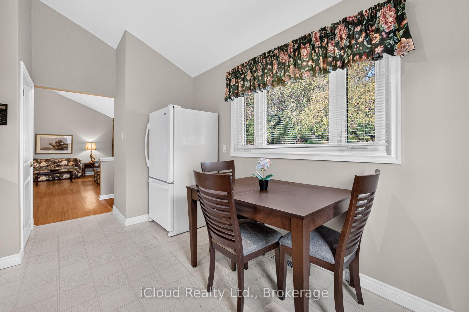Photo 23 of 282 Kent Crescent, Burlington, Appleby — HOMEH