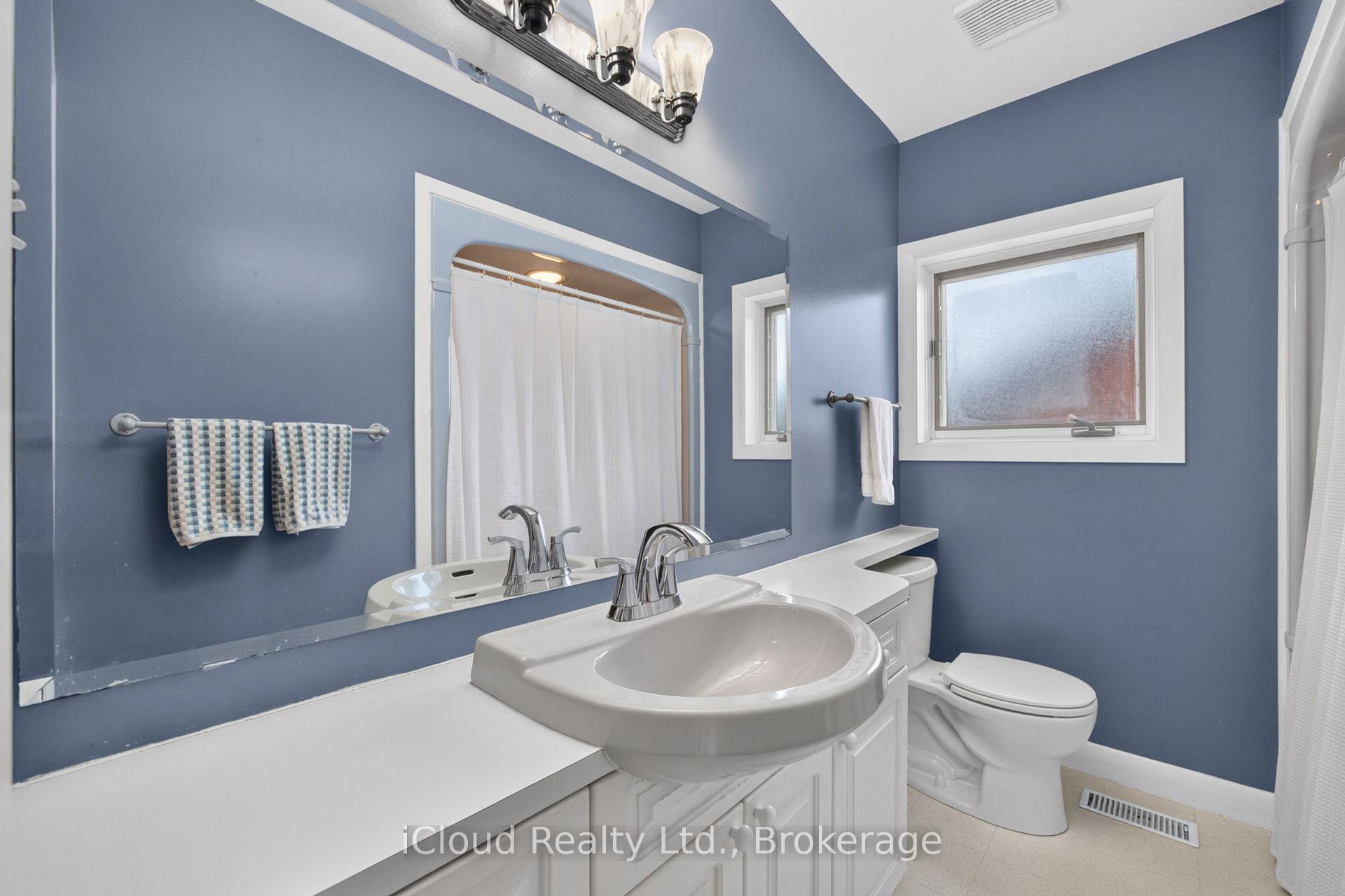 Photo 33 of 282 Kent Crescent, Burlington, Appleby — HOMEH