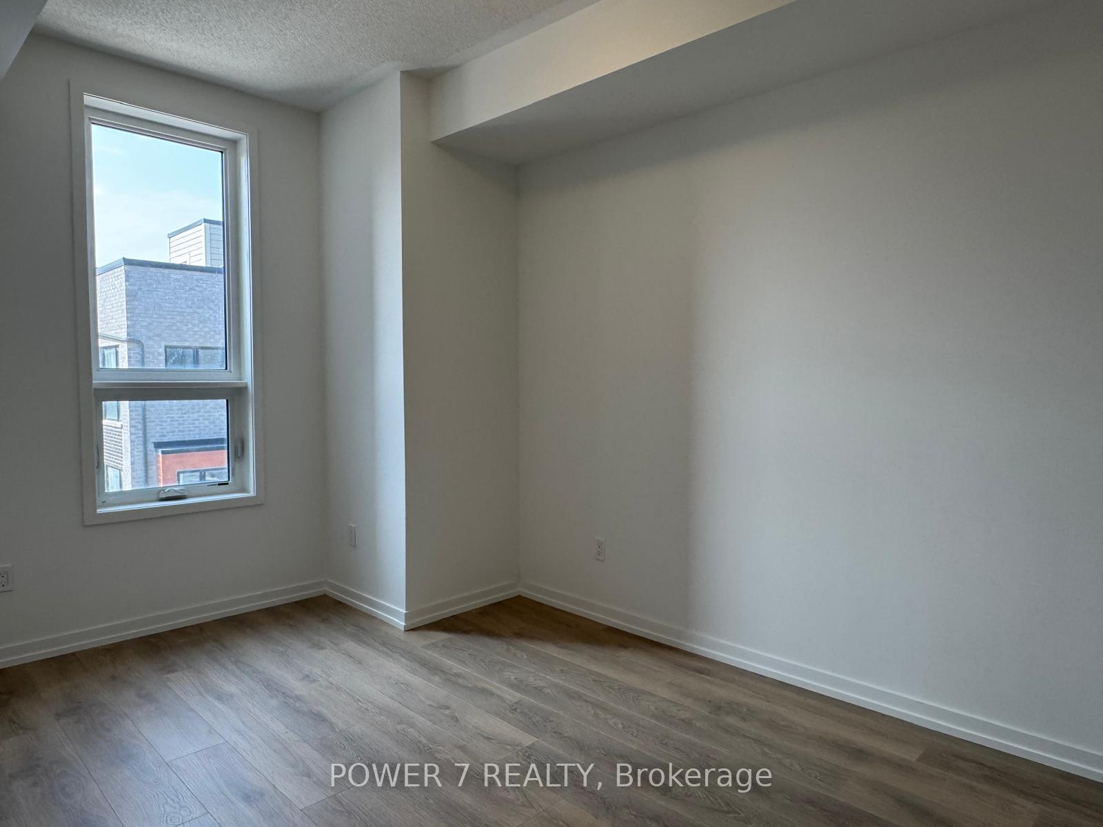 Photo 10 of Unit 22, 14 Lytham Green Circle, Newmarket, Glenway Estates — HOMEH