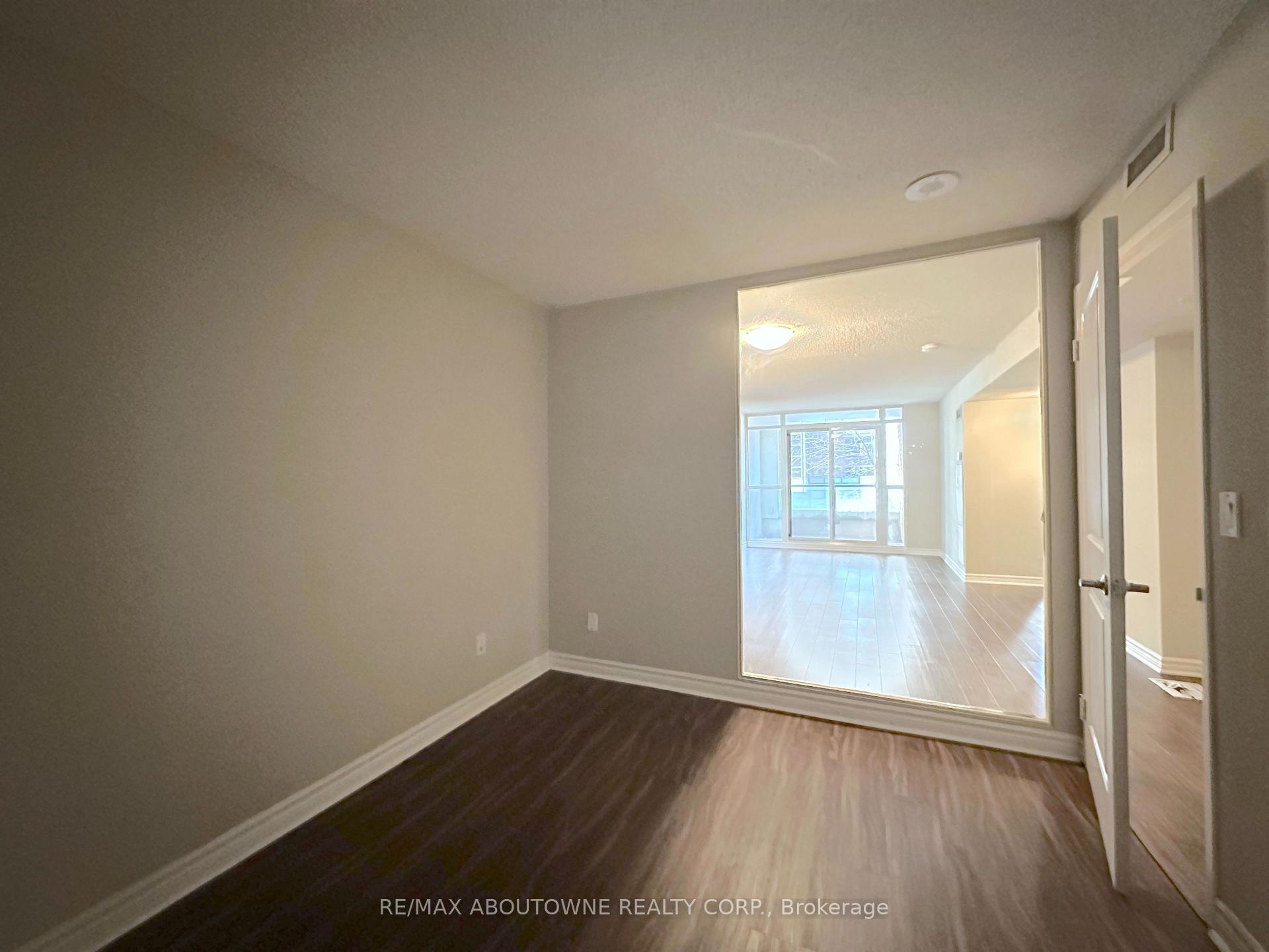 Photo 11 of Unit 218, 45 Lisgar Street, Toronto, Little Portugal — HOMEH