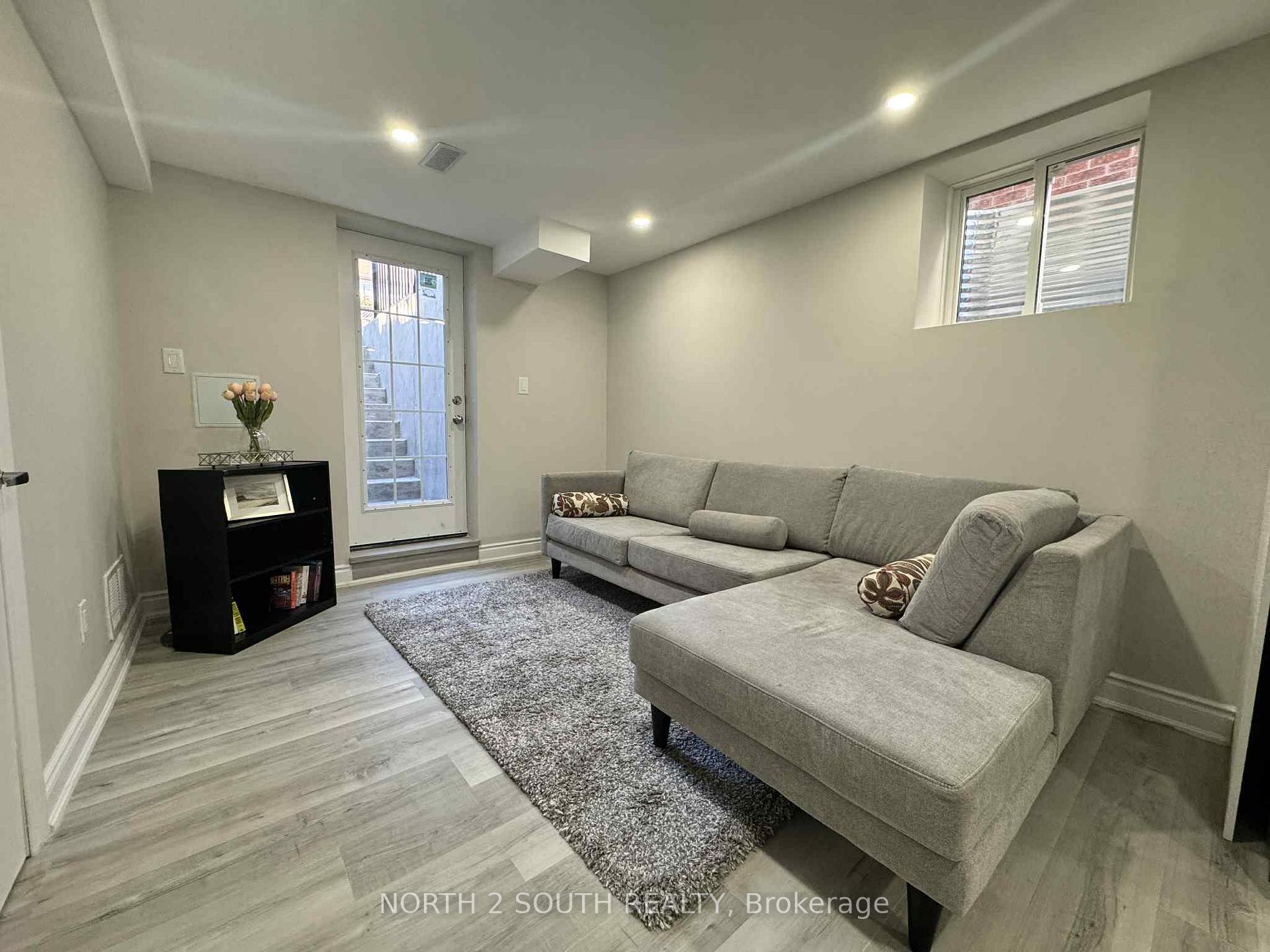 Photo 4 of Unit Bsmt, 88 Telegraph Drive, Whitby, Williamsburg — HOMEH