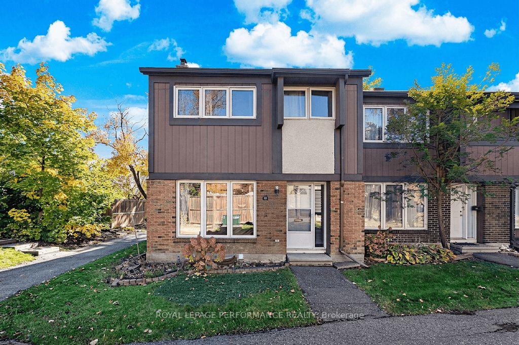 Photo 1 of Unit 32, 2111 Montreal Road, Ottawa, Beaconwood — HOMEH