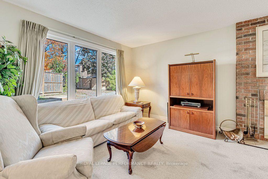 Photo 4 of Unit 32, 2111 Montreal Road, Ottawa, Beaconwood — HOMEH