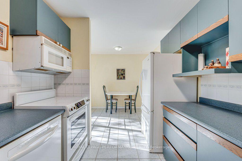 Photo 10 of Unit 32, 2111 Montreal Road, Ottawa, Beaconwood — HOMEH