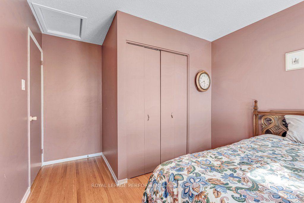 Photo 18 of Unit 32, 2111 Montreal Road, Ottawa, Beaconwood — HOMEH