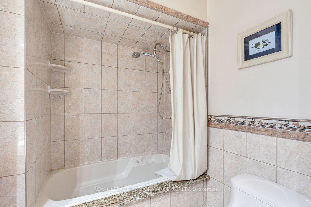 Photo 20 of Unit 32, 2111 Montreal Road, Ottawa, Beaconwood — HOMEH