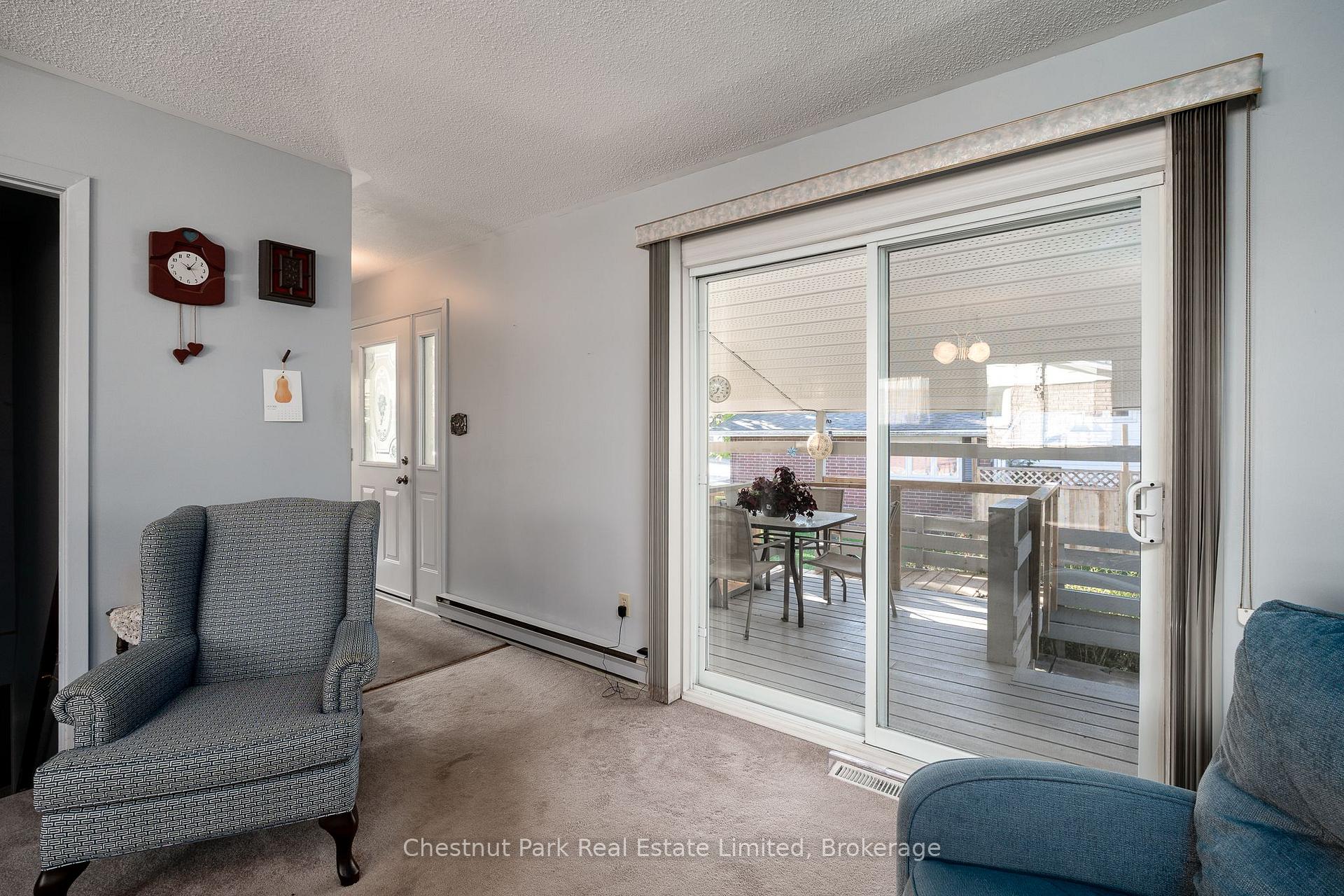 Photo 5 of 12 Spring Street, Prince Edward County, Picton — HOMEH