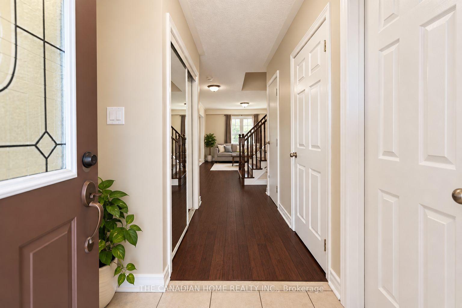 Photo 8 of 10 Dunvegan Crescent, Brampton, Fletcher's Meadow — HOMEH