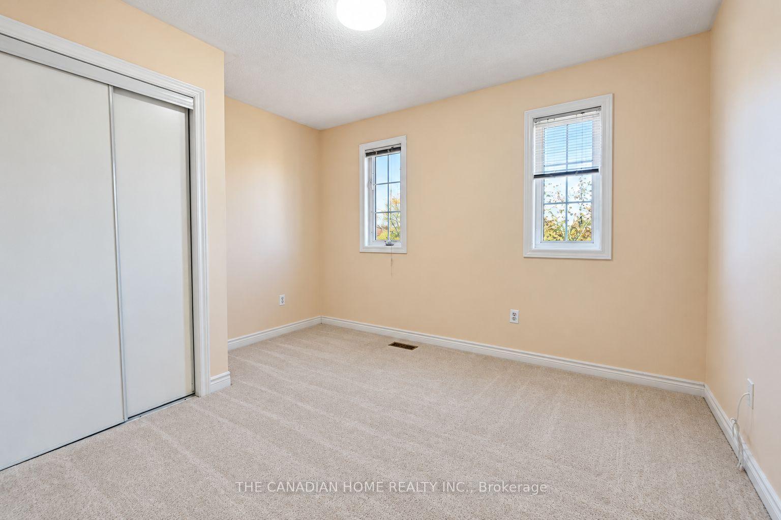 Photo 30 of 10 Dunvegan Crescent, Brampton, Fletcher's Meadow — HOMEH