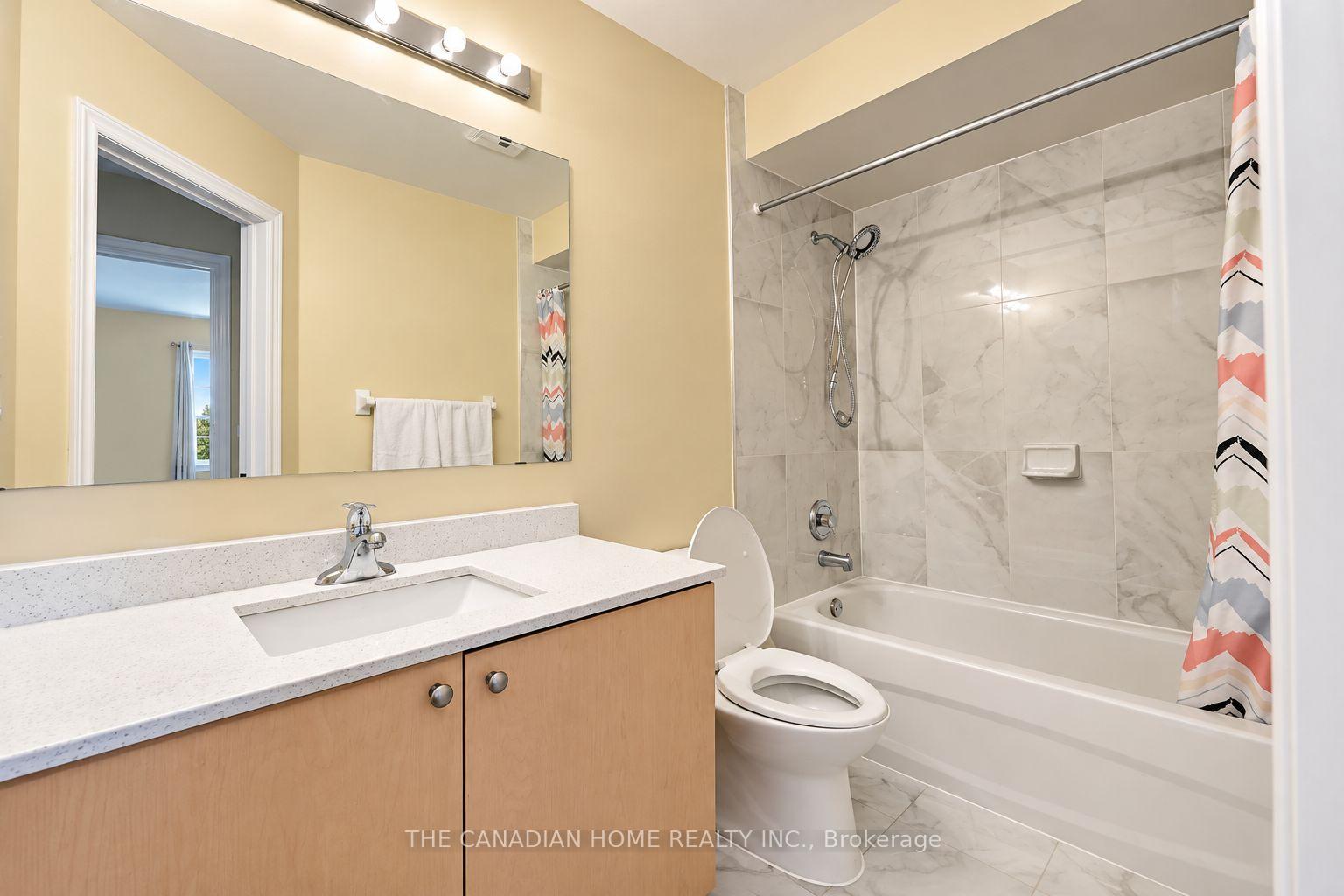 Photo 36 of 10 Dunvegan Crescent, Brampton, Fletcher's Meadow — HOMEH