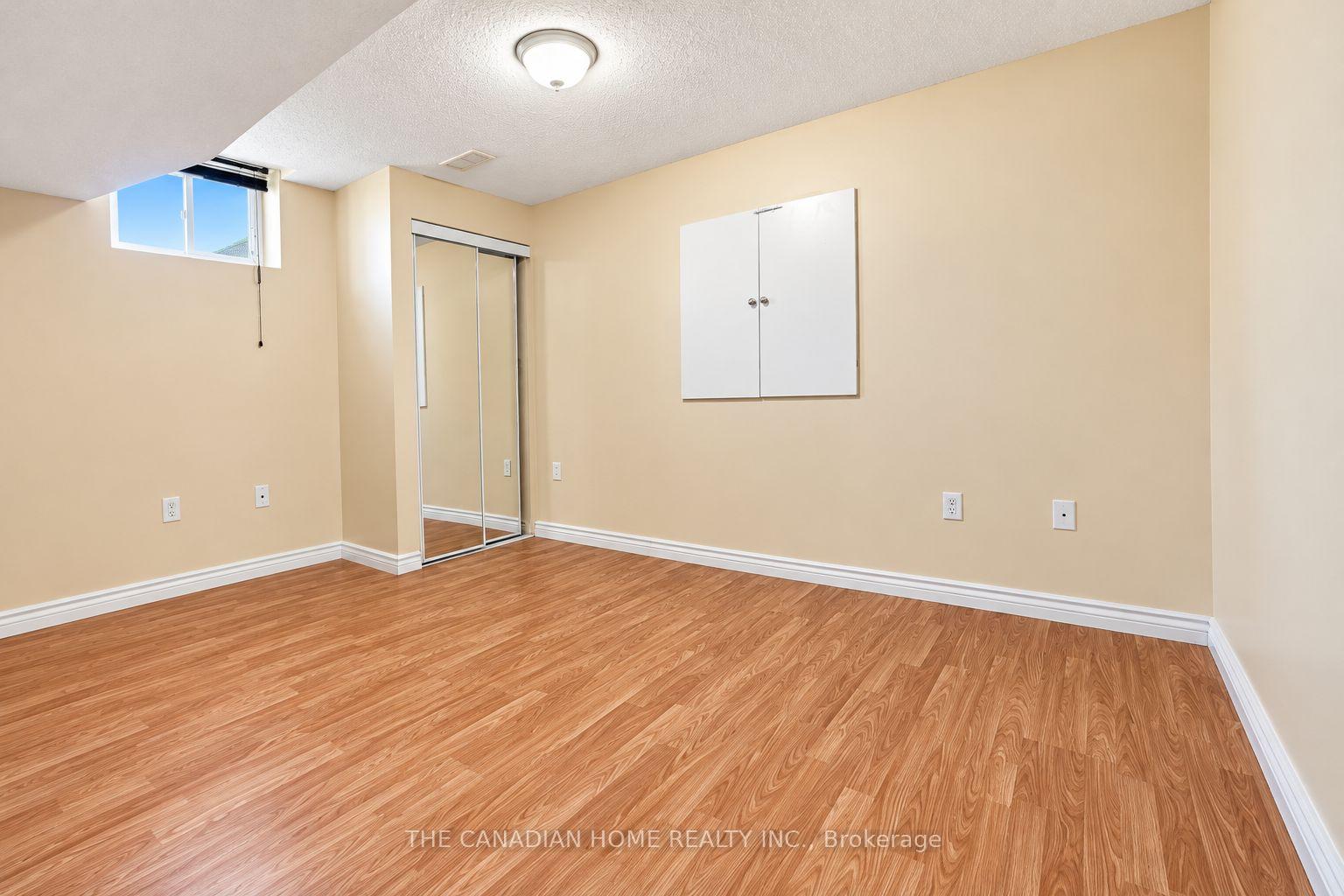 Photo 46 of 10 Dunvegan Crescent, Brampton, Fletcher's Meadow — HOMEH