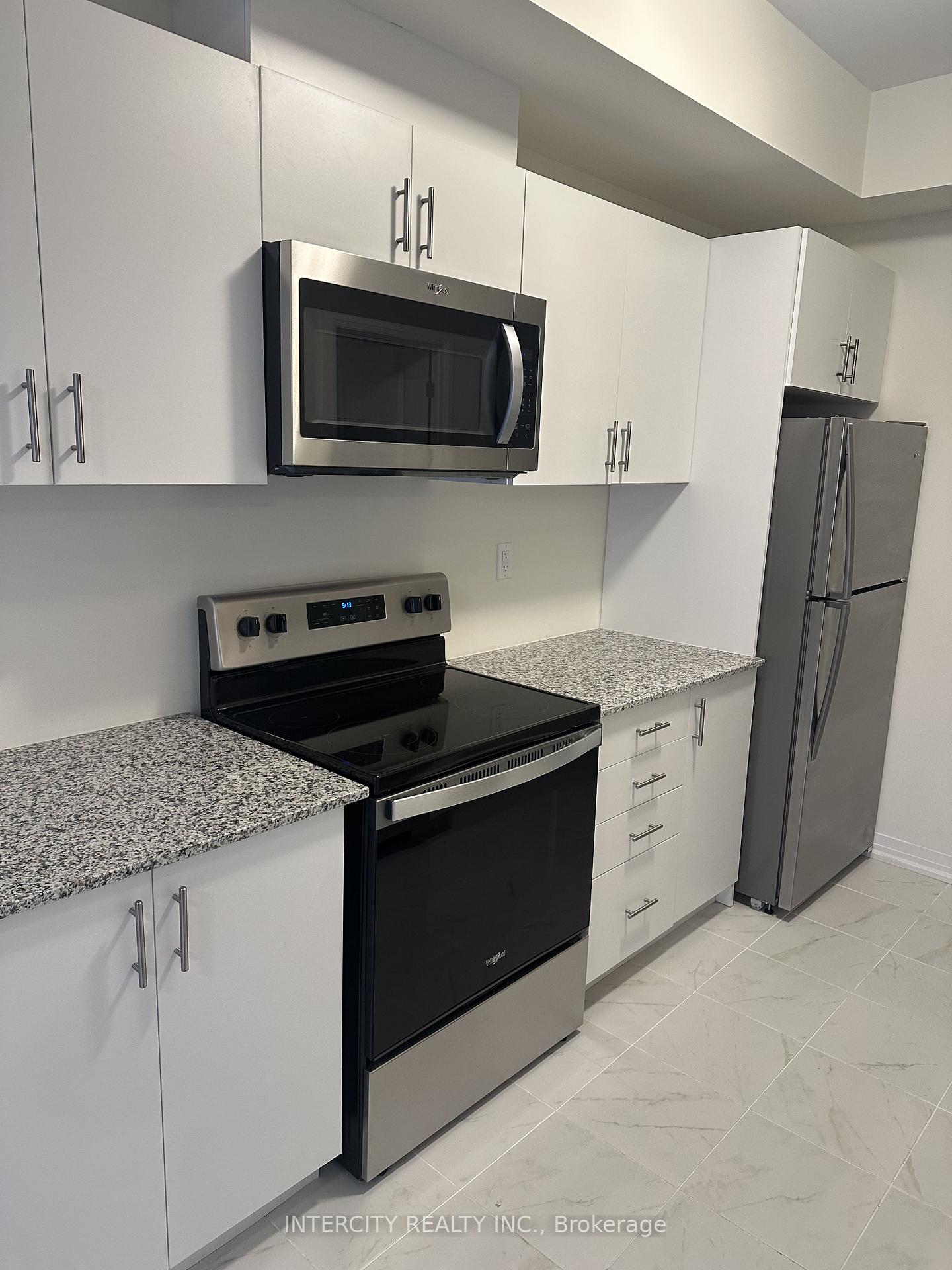 Photo 5 of Unit 13, 245 McLevin Avenue, Scarborough, Malvern — HOMEH