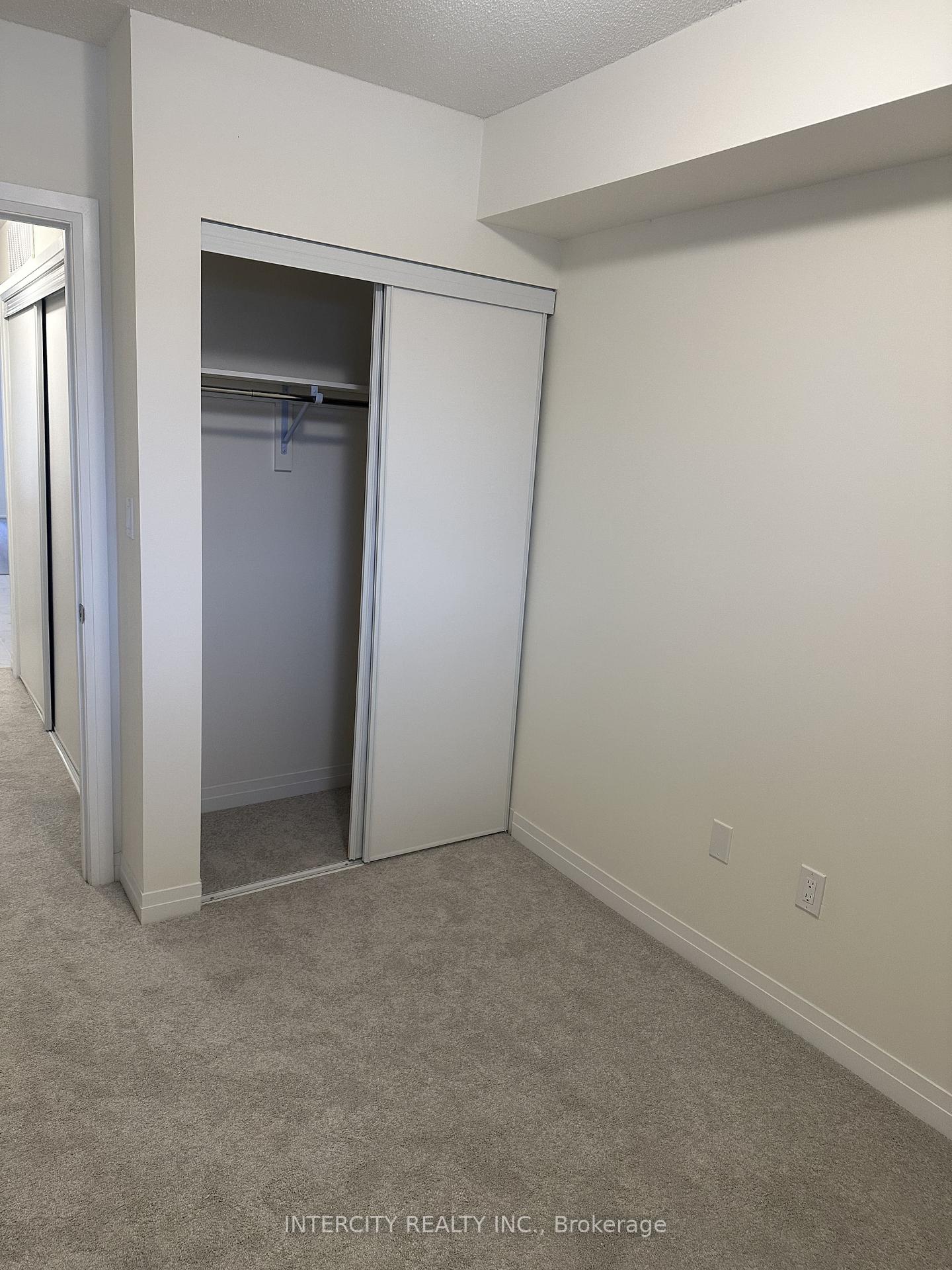 Photo 10 of Unit 13, 245 McLevin Avenue, Scarborough, Malvern — HOMEH