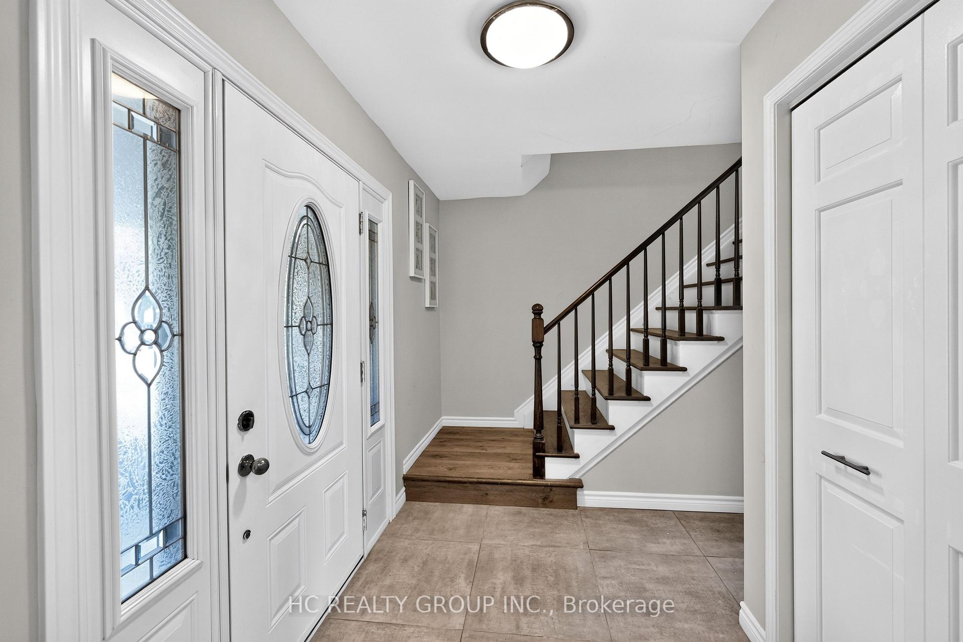 Photo 5 of 22 Fireside Drive, Hamilton, Freelton — HOMEH
