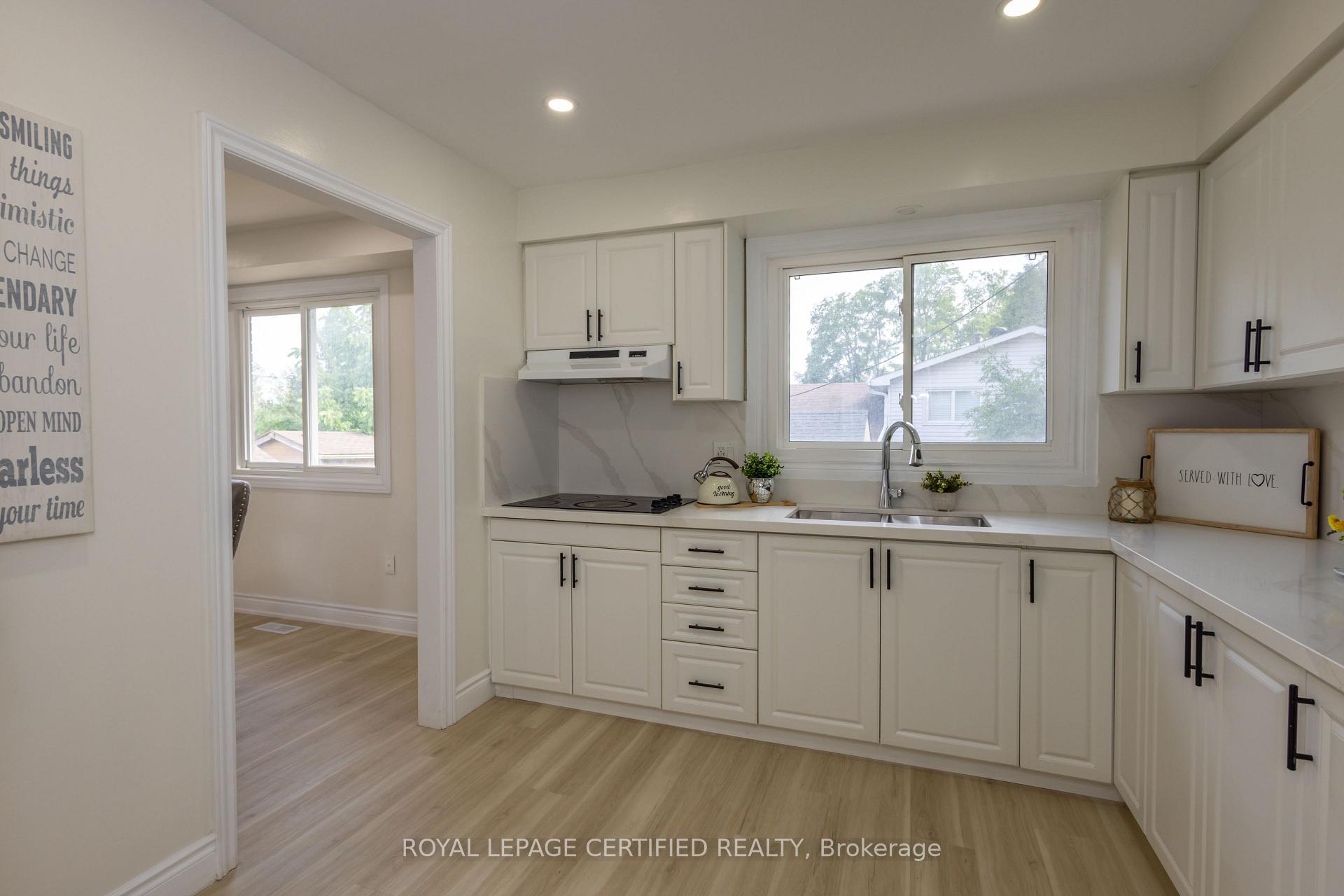 Photo 15 of 111 Limeridge Road W, Hamilton, Rolston — HOMEH