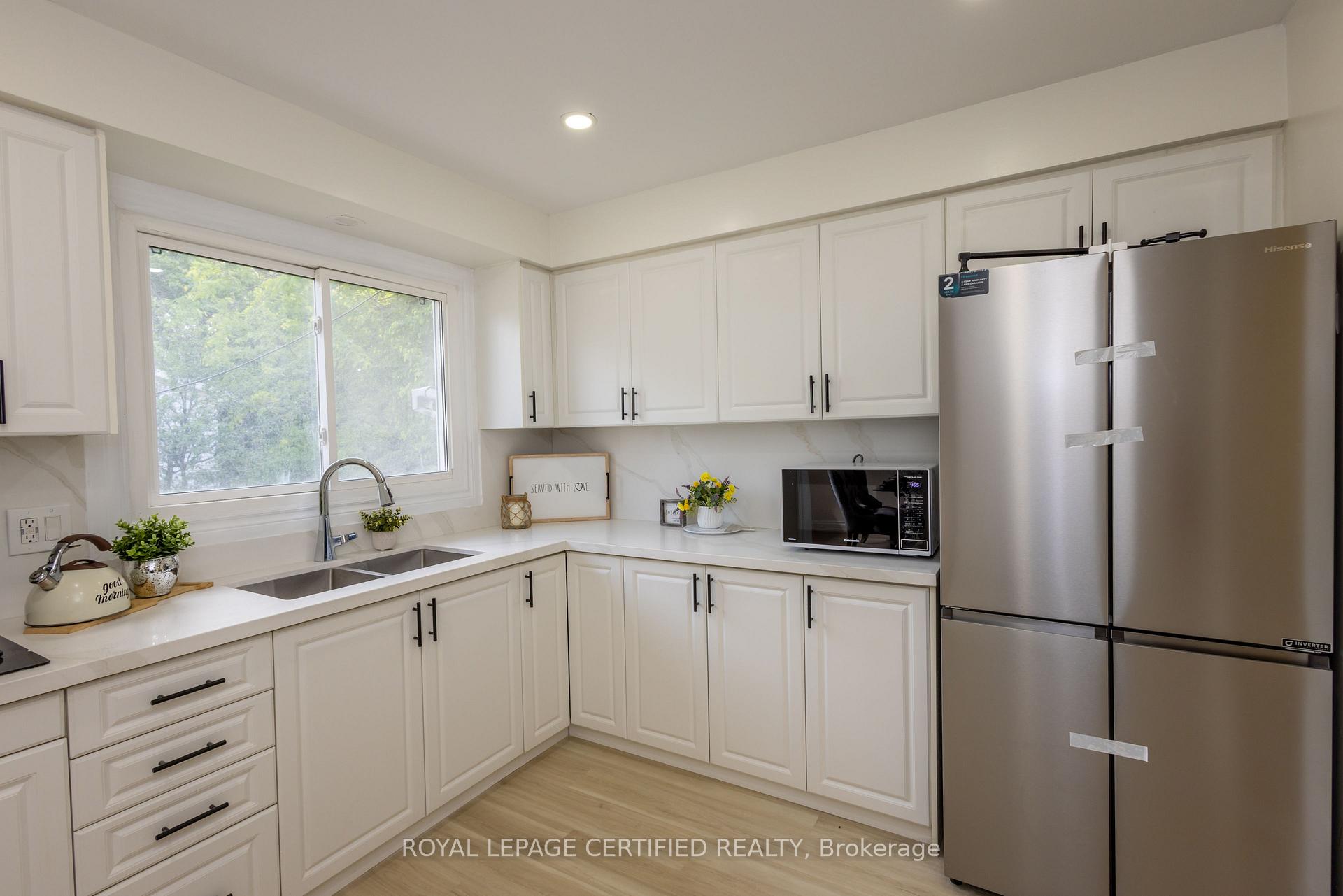 Photo 16 of 111 Limeridge Road W, Hamilton, Rolston — HOMEH