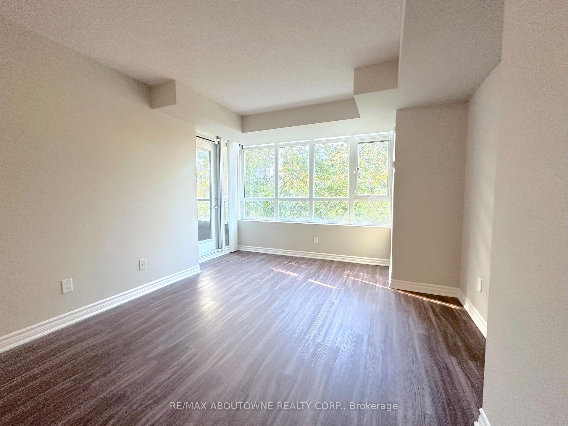 Photo 3 of Unit 222, 45 Lisgar Street, Toronto, Little Portugal — HOMEH