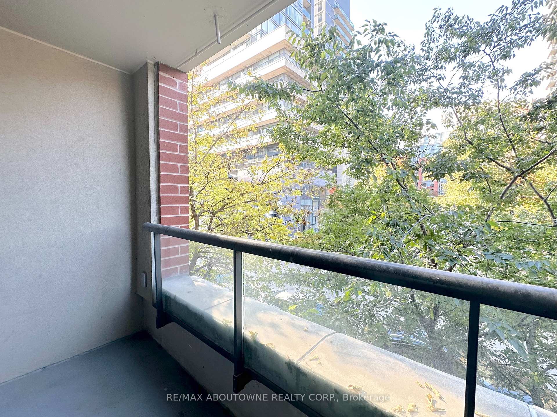 Photo 17 of Unit 222, 45 Lisgar Street, Toronto, Little Portugal — HOMEH