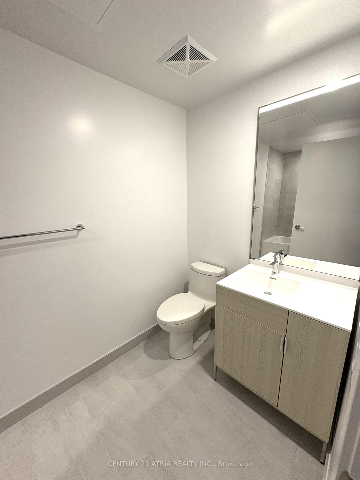Photo 4 of Unit 632, 28 Eastern Avenue, Toronto, Moss Park — HOMEH