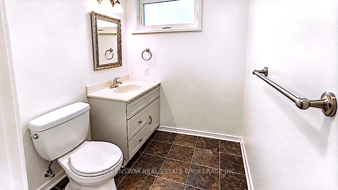 Photo 14 of Unit Basement, 34 Tower Crescent, Barrie, Allandale Heights — HOMEH