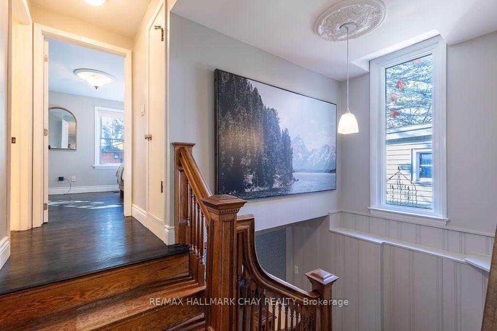 Photo 14 of 63 Napier Street, Barrie, Codrington — HOMEH