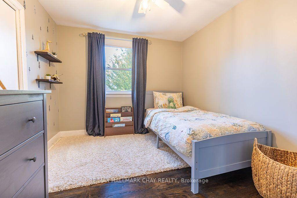 Photo 22 of 63 Napier Street, Barrie, Codrington — HOMEH
