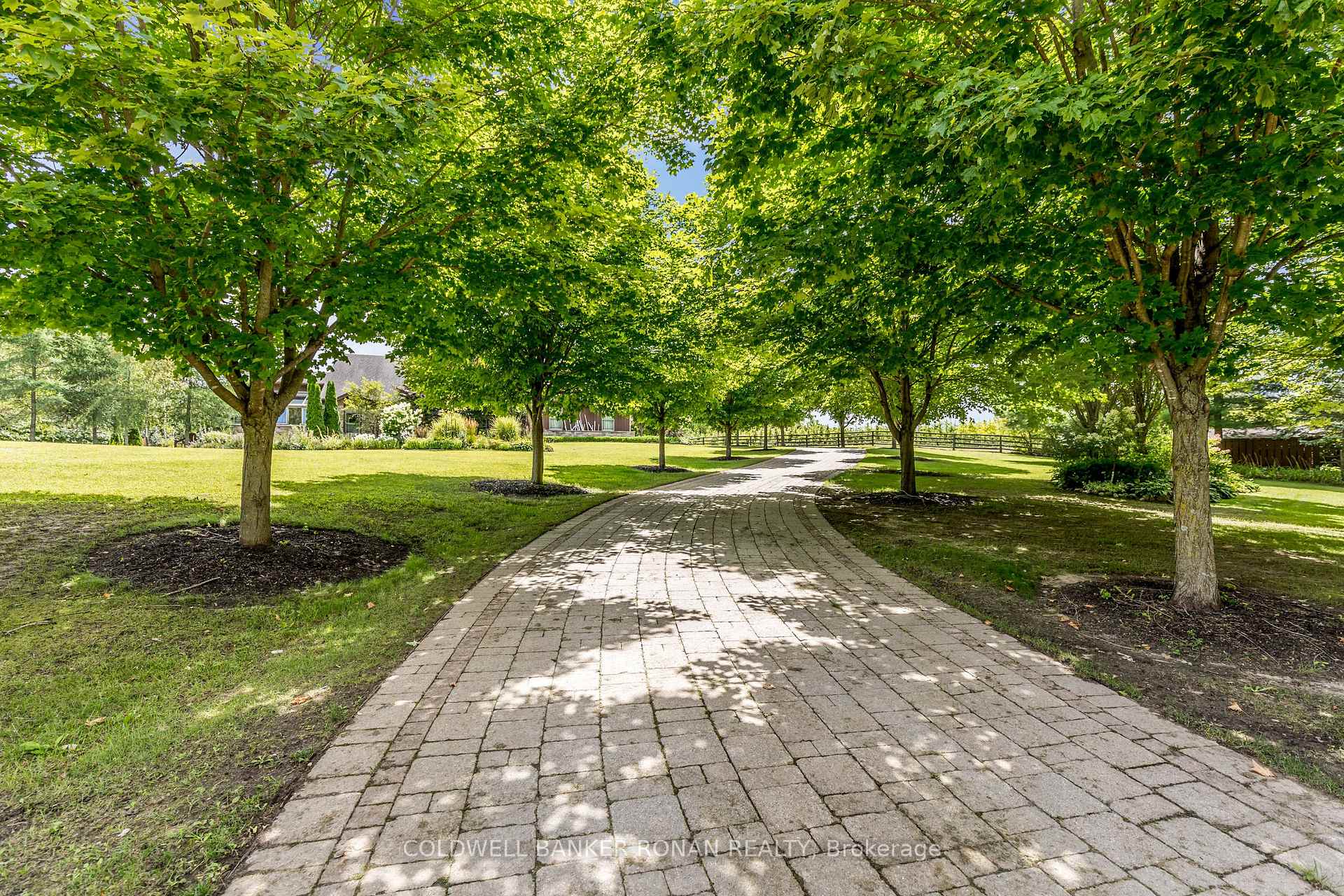 Photo 43 of 320 Chalk Lake Road, Scugog, Rural Scugog — HOMEH