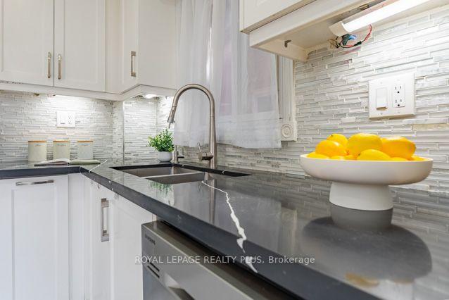 Photo 19 of 3446 Bertrand Drive, Mississauga, Erin Mills — HOMEH