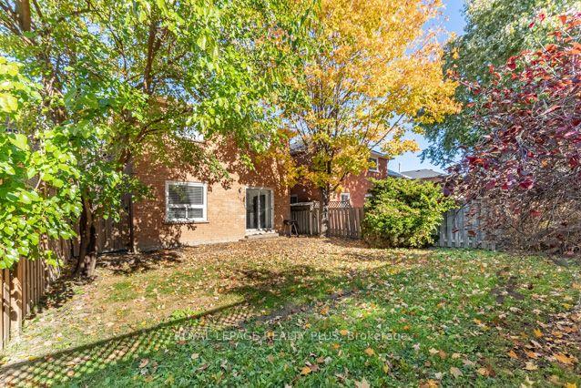 Photo 47 of 3446 Bertrand Drive, Mississauga, Erin Mills — HOMEH