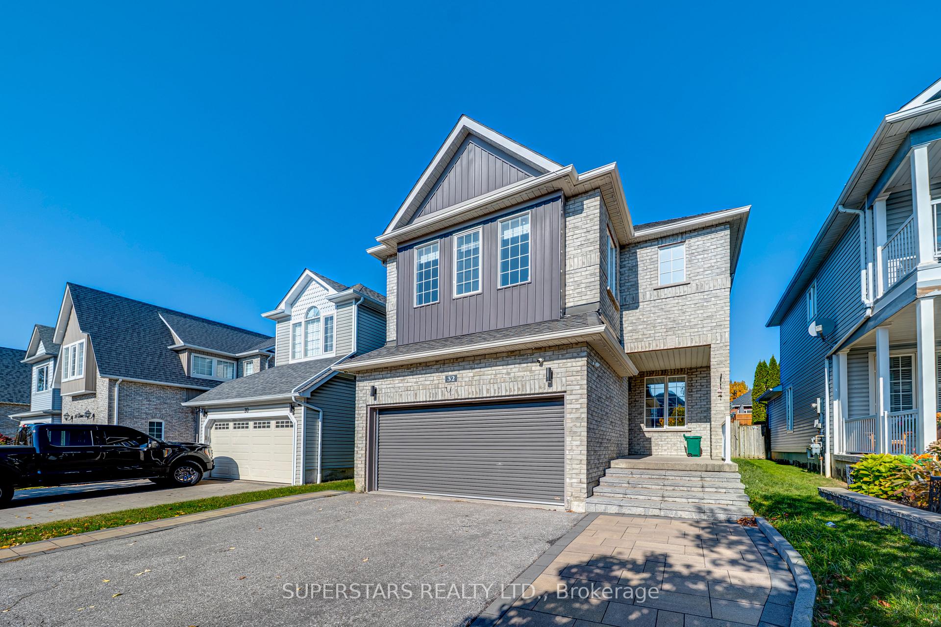 Photo 1 of 32 Divine Drive, Whitby, Rolling Acres — HOMEH
