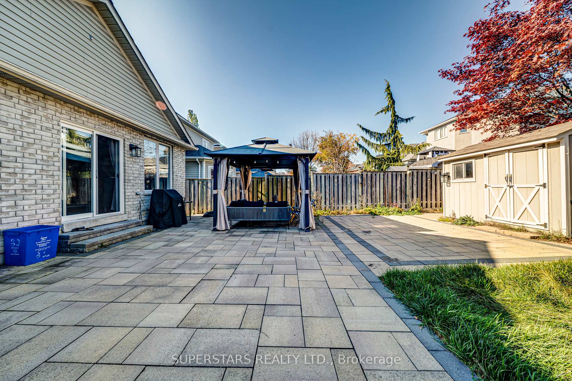 Photo 33 of 32 Divine Drive, Whitby, Rolling Acres — HOMEH