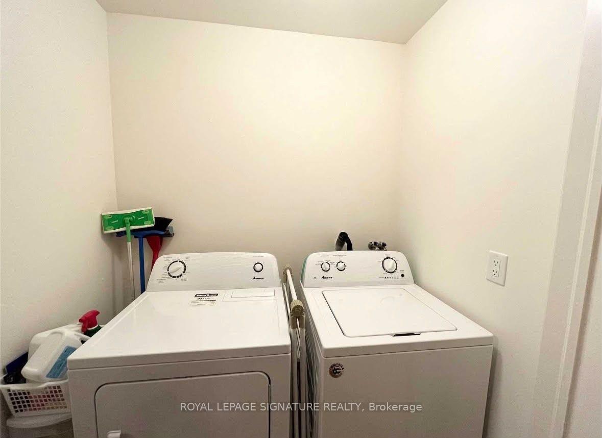 Photo 7 of 3932 Tufgar Crescent, Burlington, Alton — HOMEH