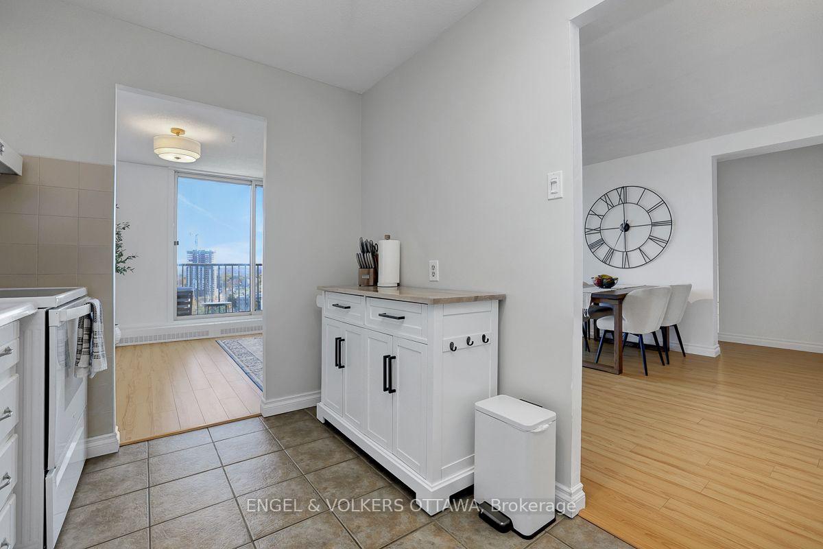 Photo 9 of Unit 2111, 665 Bathgate Drive, Ottawa, Carson Meadows — HOMEH