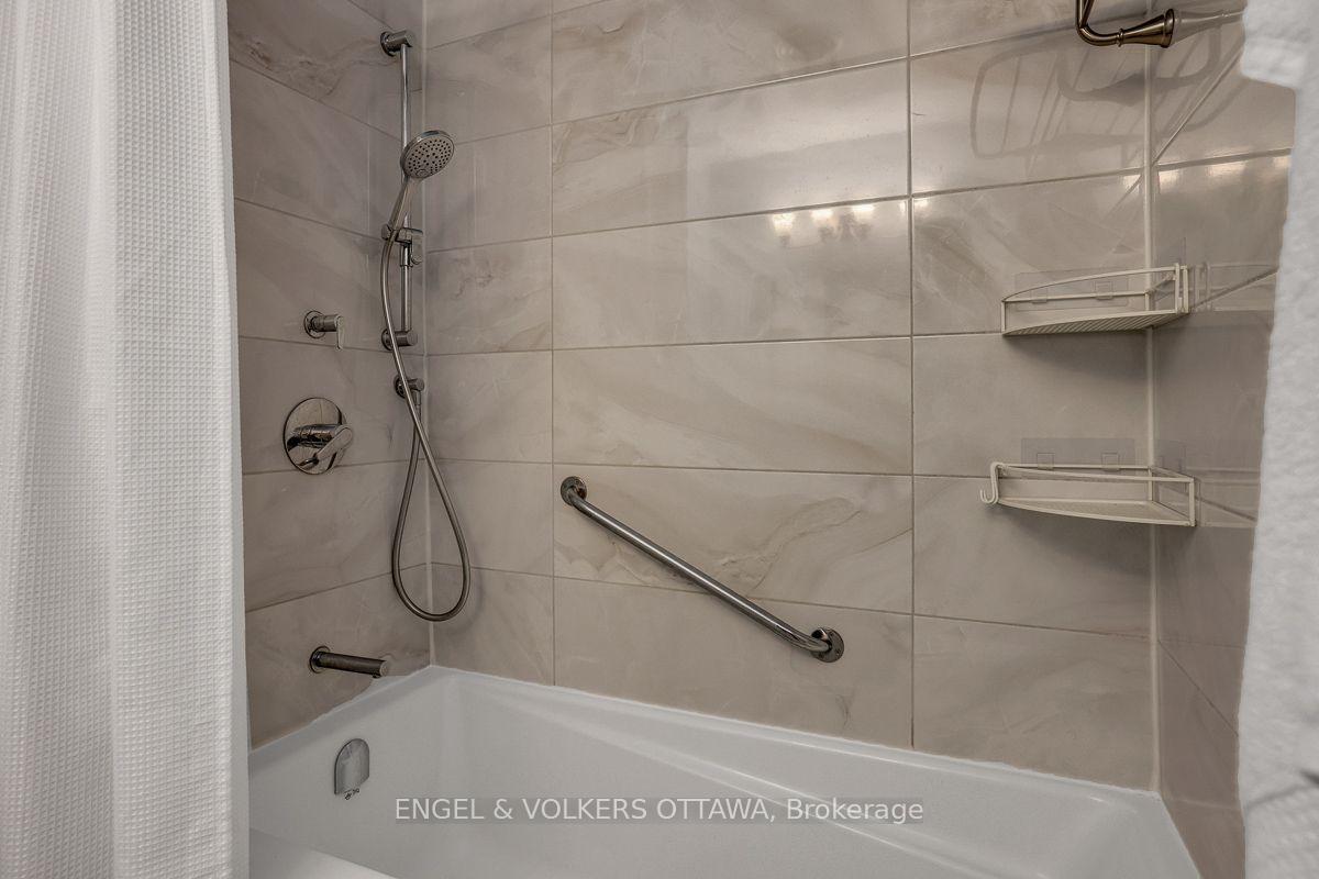 Photo 18 of Unit 2111, 665 Bathgate Drive, Ottawa, Carson Meadows — HOMEH