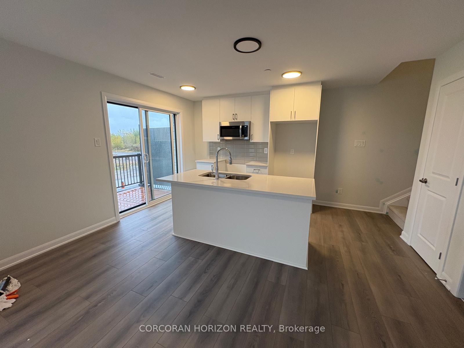 Photo 5 of Unit 23, 1001 Glenroy Gilbert Drive, Ottawa, Barrhaven - Strandherd — HOMEH