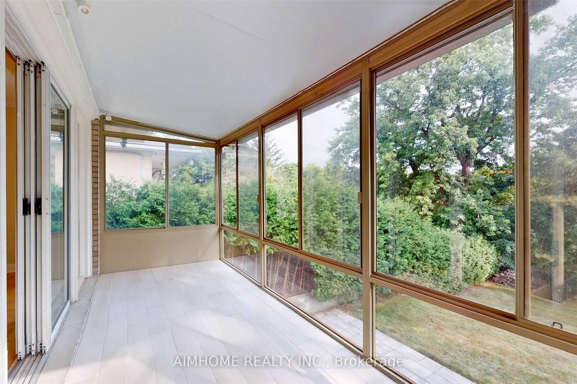 Photo 18 of 103 Alamosa Drive, North York, Bayview Village — HOMEH