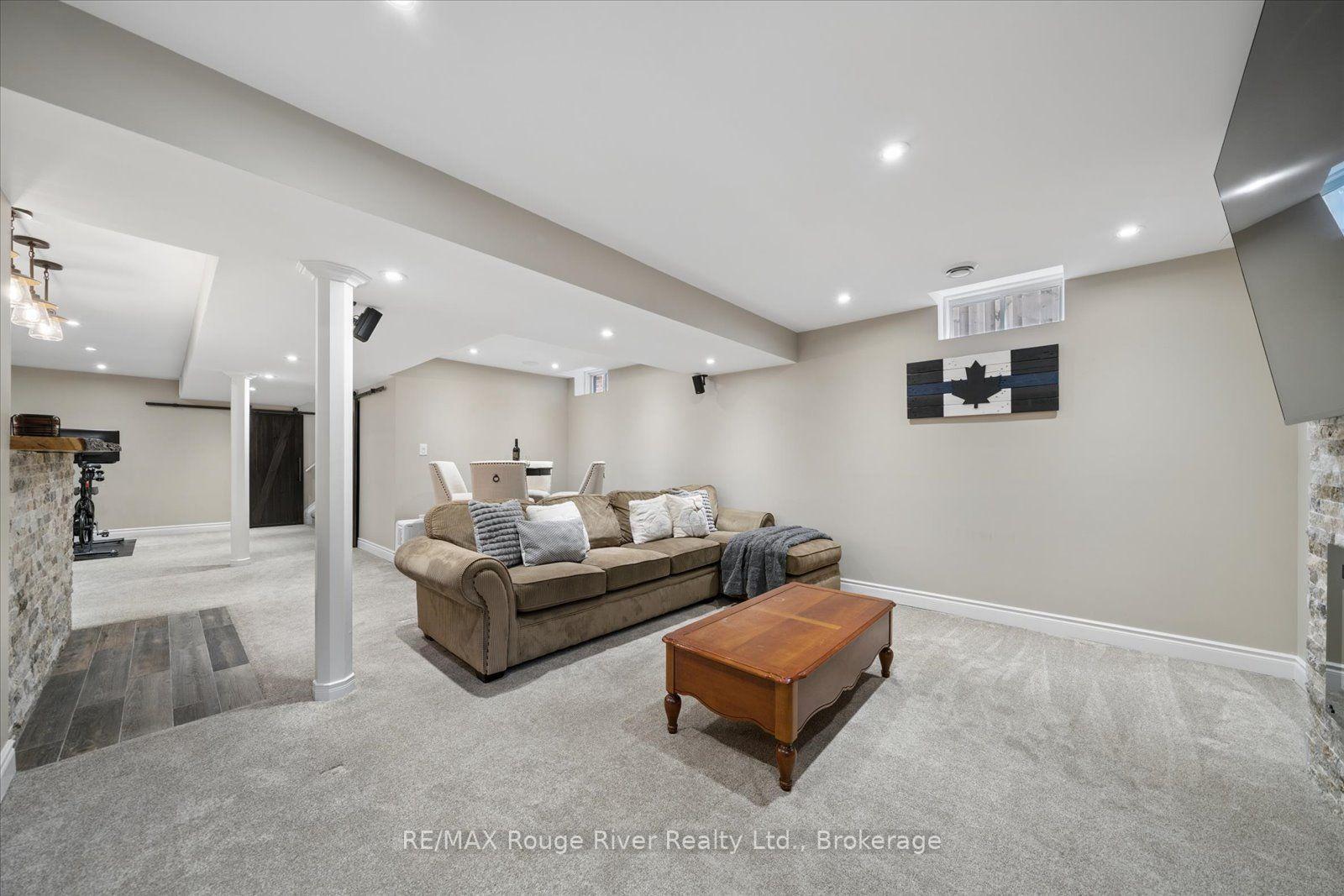 Photo 36 of 36 Shrewsbury Drive, Whitby, Brooklin — HOMEH