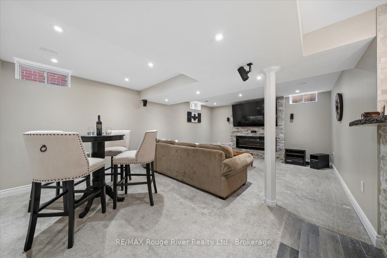 Photo 37 of 36 Shrewsbury Drive, Whitby, Brooklin — HOMEH