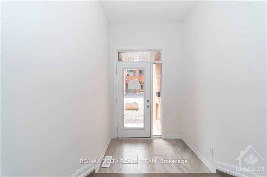 Photo 3 of 565 Halo Private, Ottawa, Chapel Hill — HOMEH