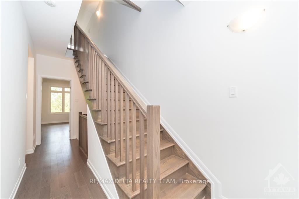 Photo 7 of 565 Halo Private, Ottawa, Chapel Hill — HOMEH