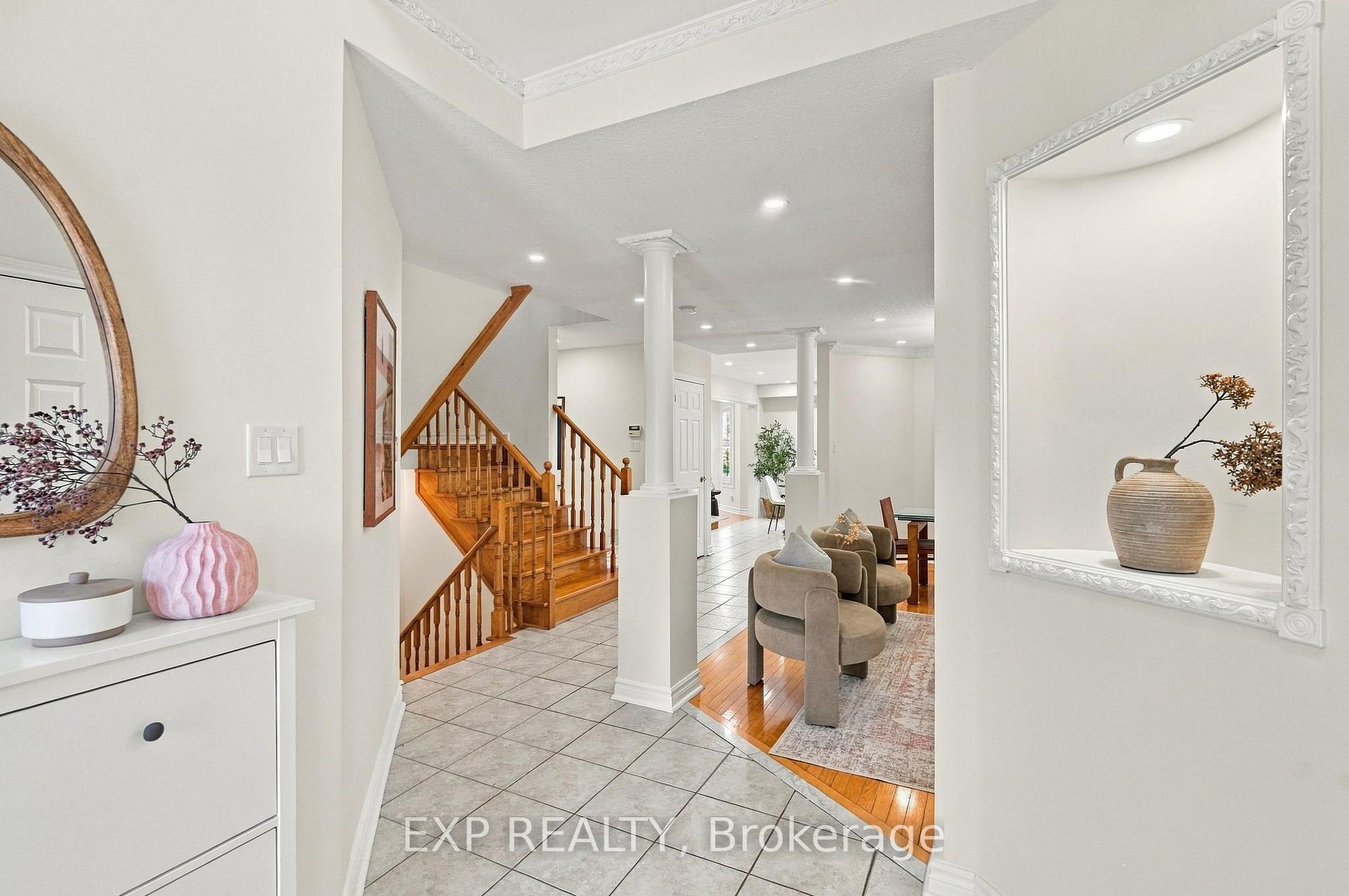Photo 4 of 3976 Mcdowell Drive, Mississauga, Churchill Meadows — HOMEH
