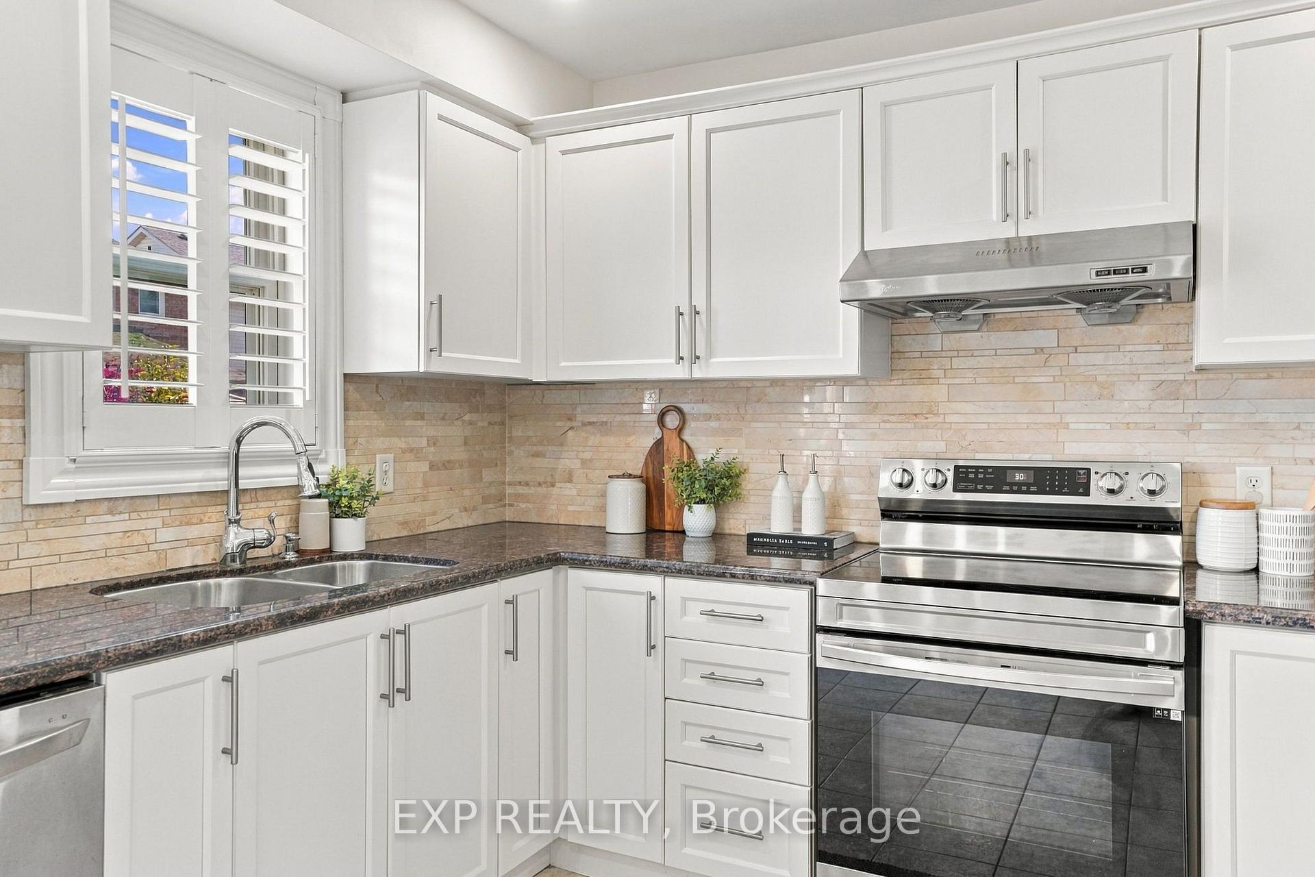Photo 12 of 3976 Mcdowell Drive, Mississauga, Churchill Meadows — HOMEH