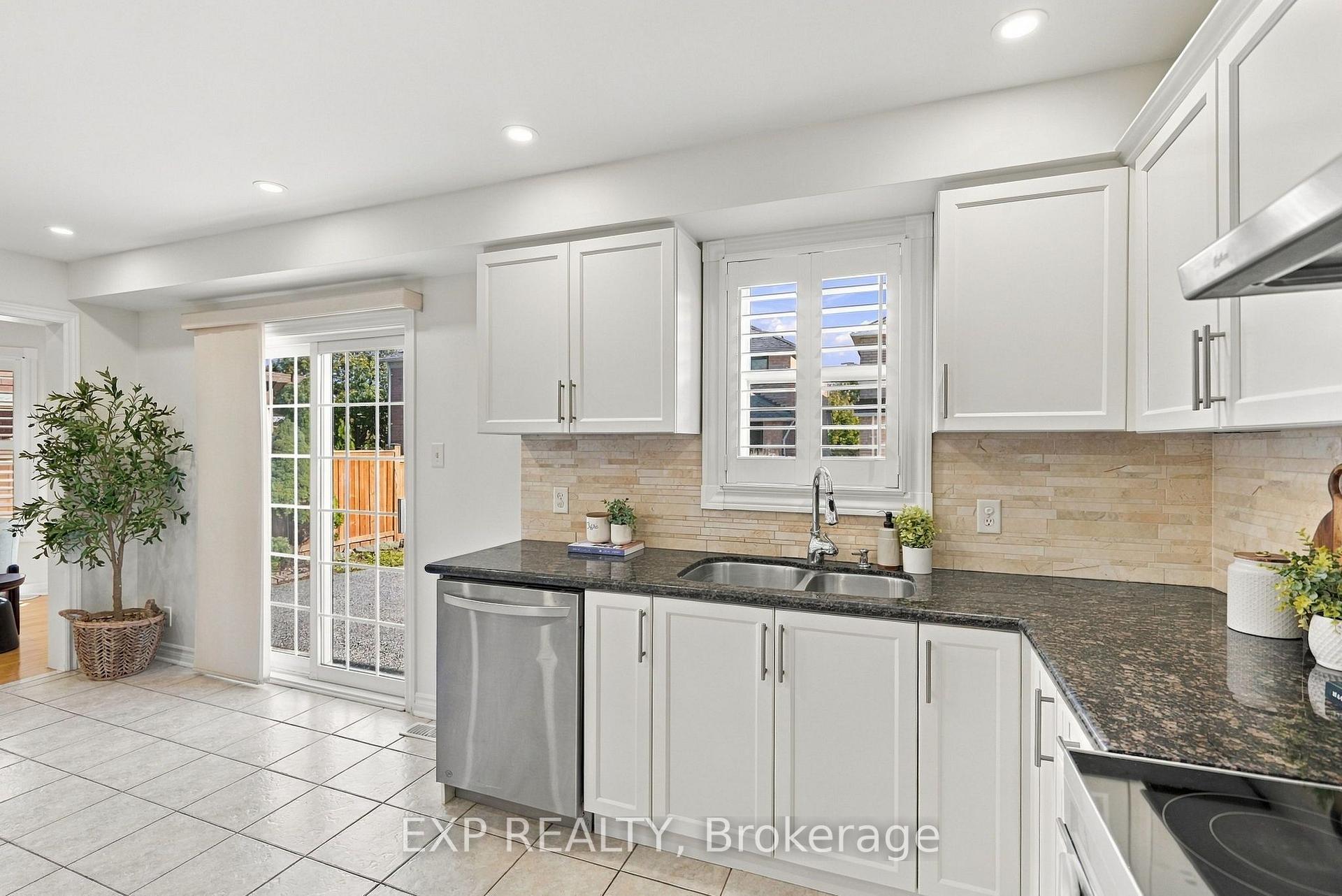 Photo 14 of 3976 Mcdowell Drive, Mississauga, Churchill Meadows — HOMEH