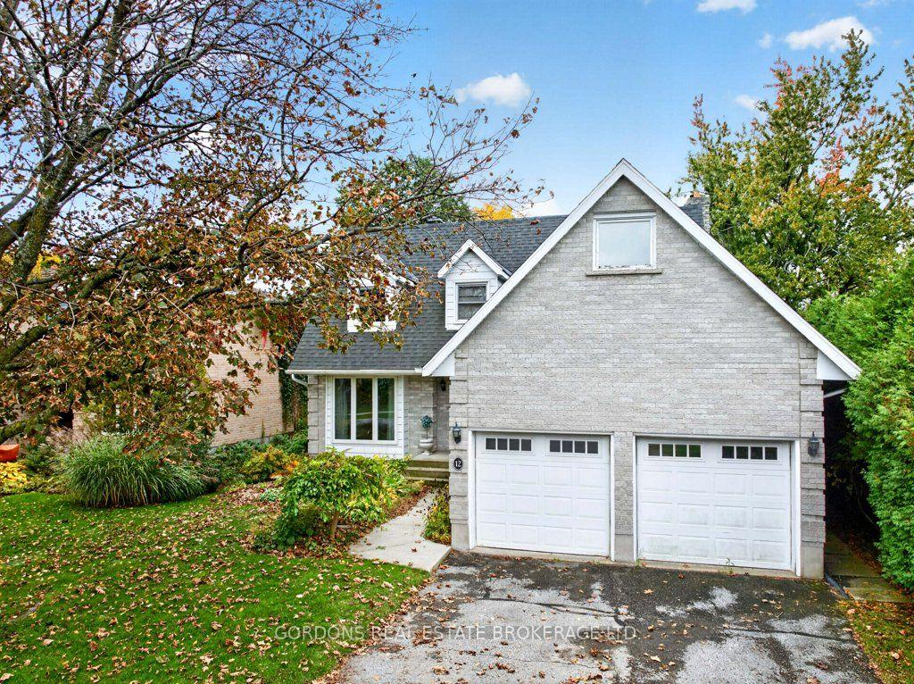 Photo 2 of 12 Casterton Avenue, Kingston, Central City West — HOMEH