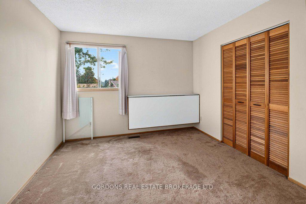 Photo 37 of 12 Casterton Avenue, Kingston, Central City West — HOMEH