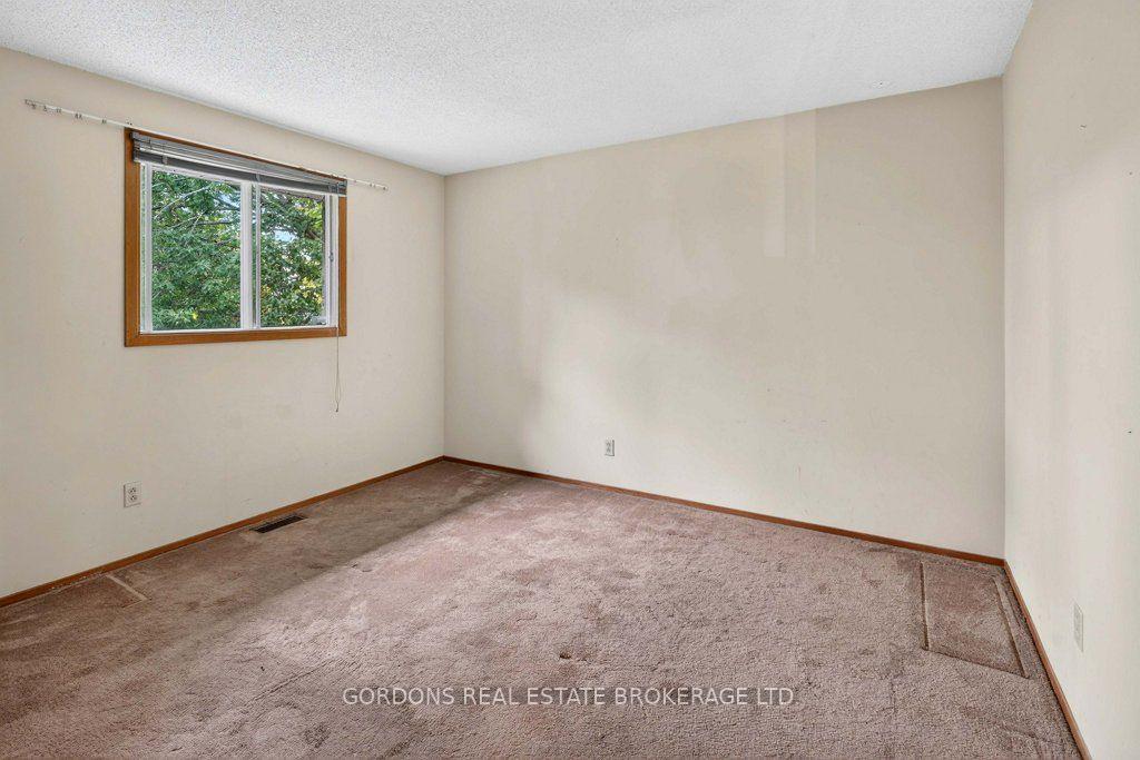 Photo 41 of 12 Casterton Avenue, Kingston, Central City West — HOMEH