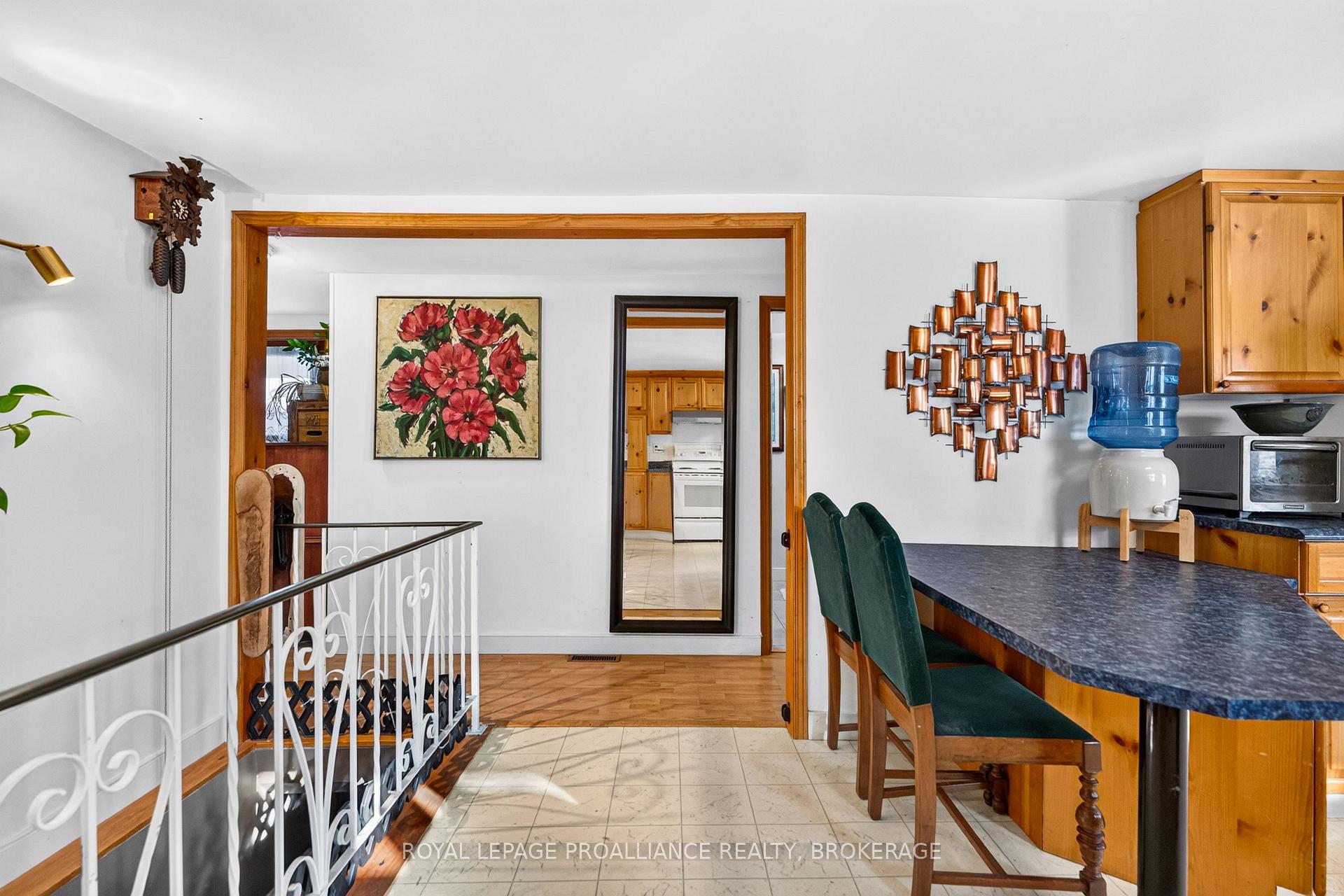Photo 16 of 628 MacDonnell Street, Kingston, East of Sir John A. Blvd — HOMEH