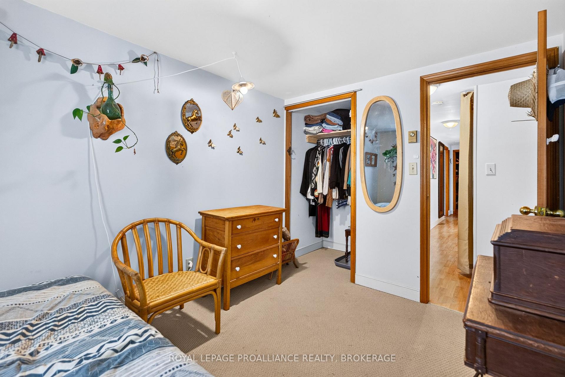 Photo 22 of 628 MacDonnell Street, Kingston, East of Sir John A. Blvd — HOMEH