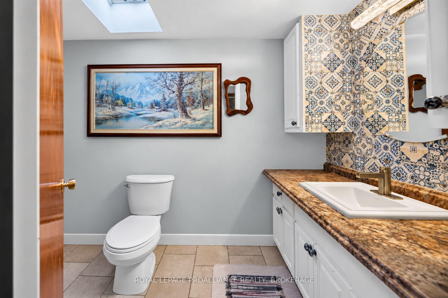 Photo 25 of 628 MacDonnell Street, Kingston, East of Sir John A. Blvd — HOMEH