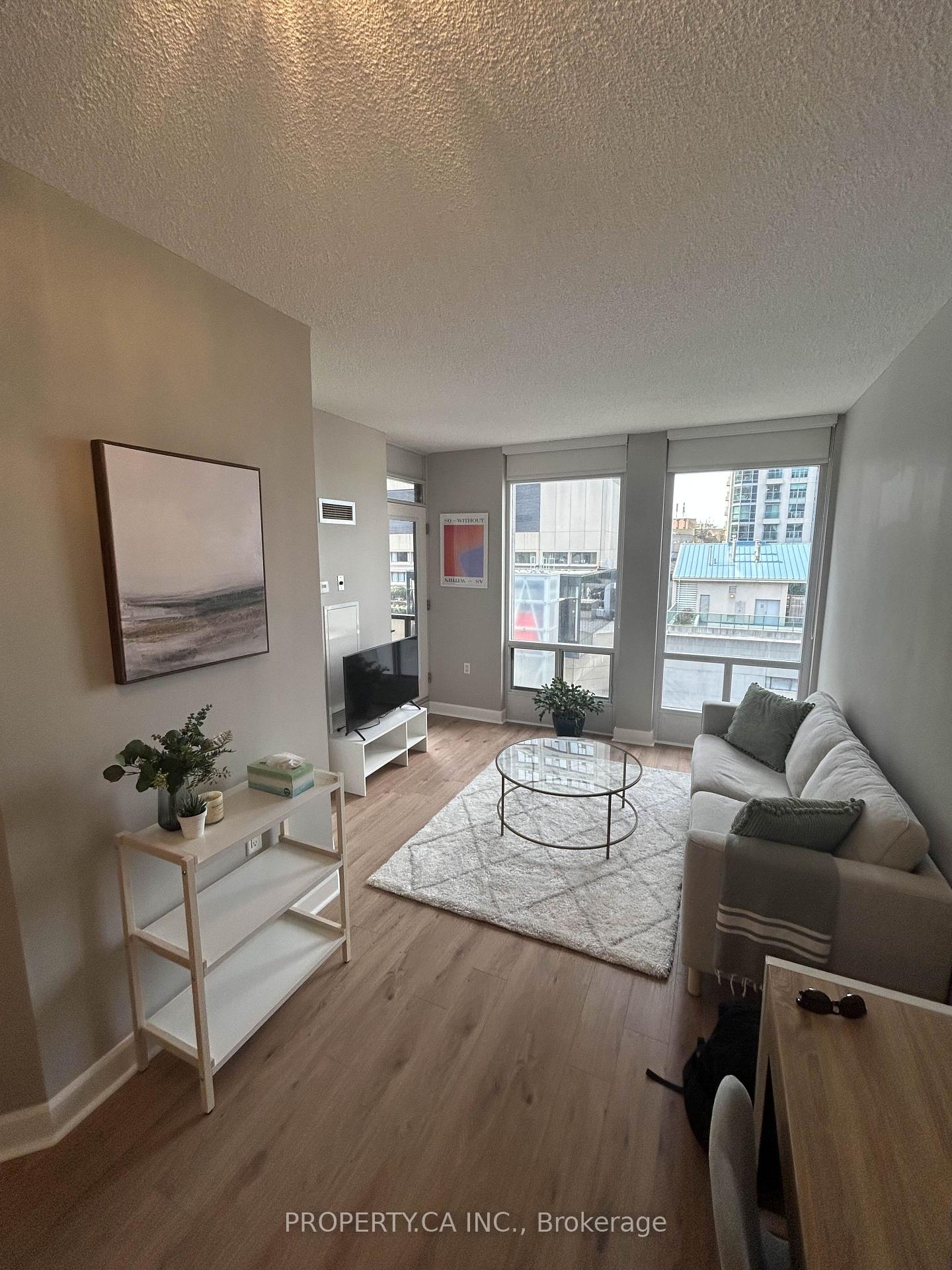Photo 2 of Unit 1503, 85 Bloor Street E, Toronto, Church-Yonge Corridor — HOMEH